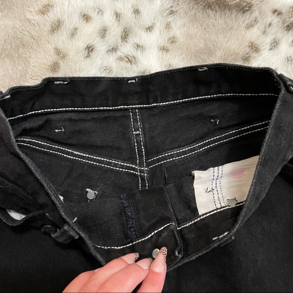 SOLD ❌ RED TAG Wrangler Mom Jeans - Picture 6 of 9